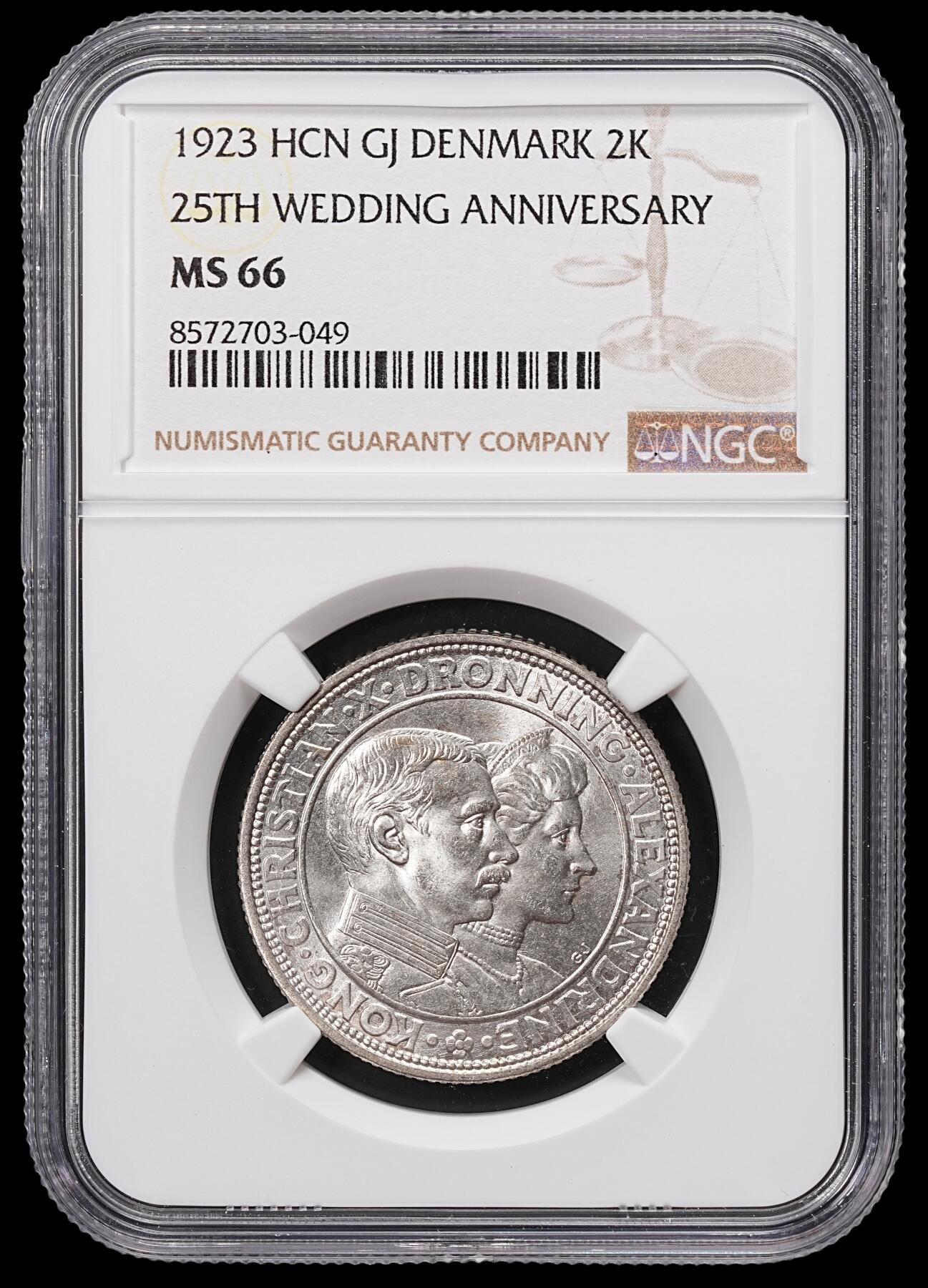 修遠堂世界钱币第八十六期 NGC MS66 1923年丹麦国王银婚纪念2克朗银币
