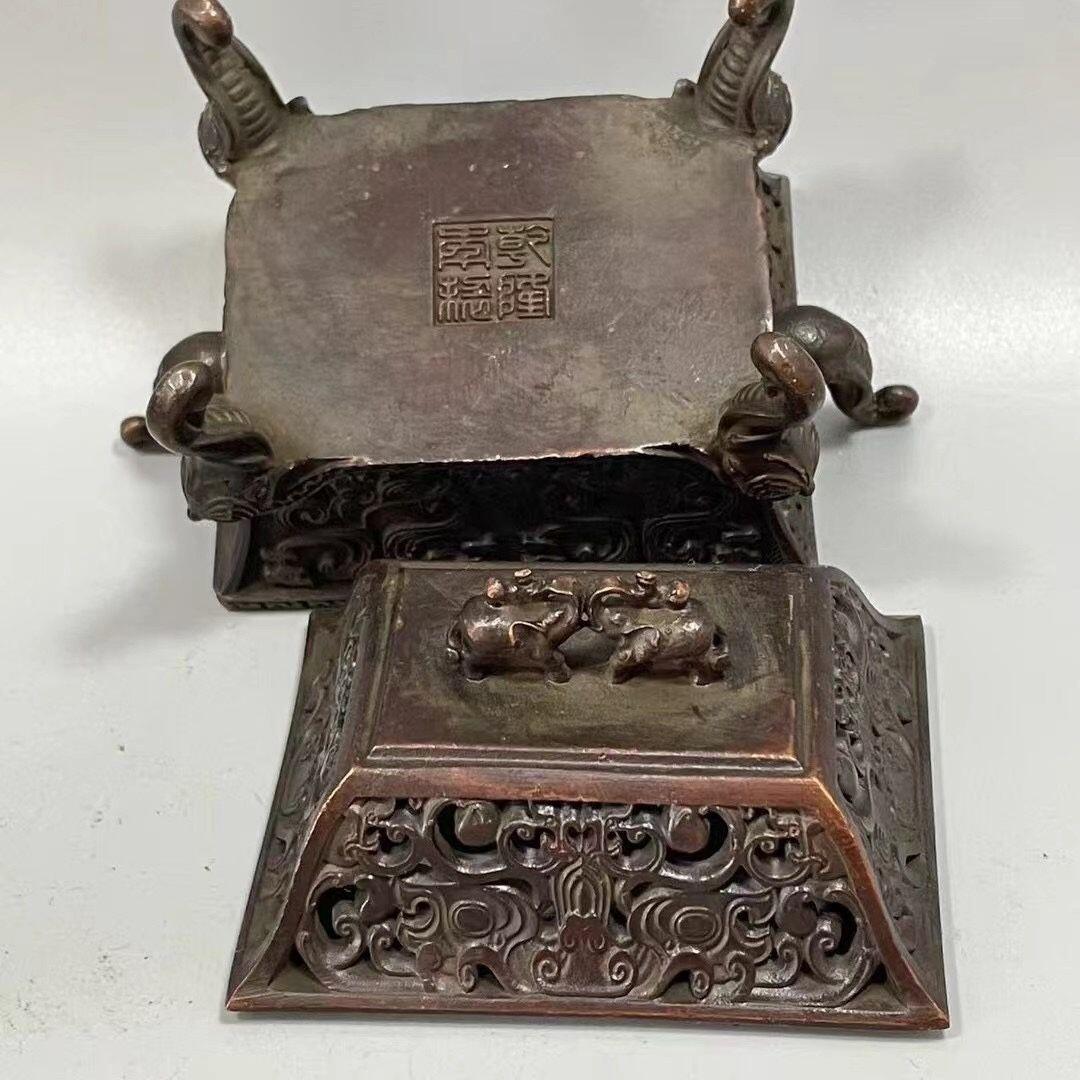 听雨轩 杂相4 四足仿古双耳方鼎 双象薰炉摆件11*6.3*9cm