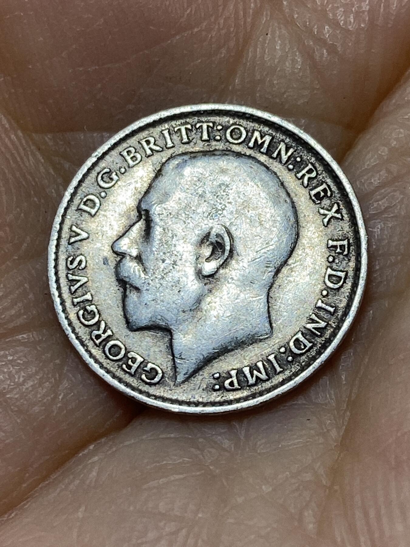 2025年第九十七场(总第一百二十三场）外国好品散币(免佣金) 英国🇬🇧1913年3便士银币(乔治五世第一版，925高银)