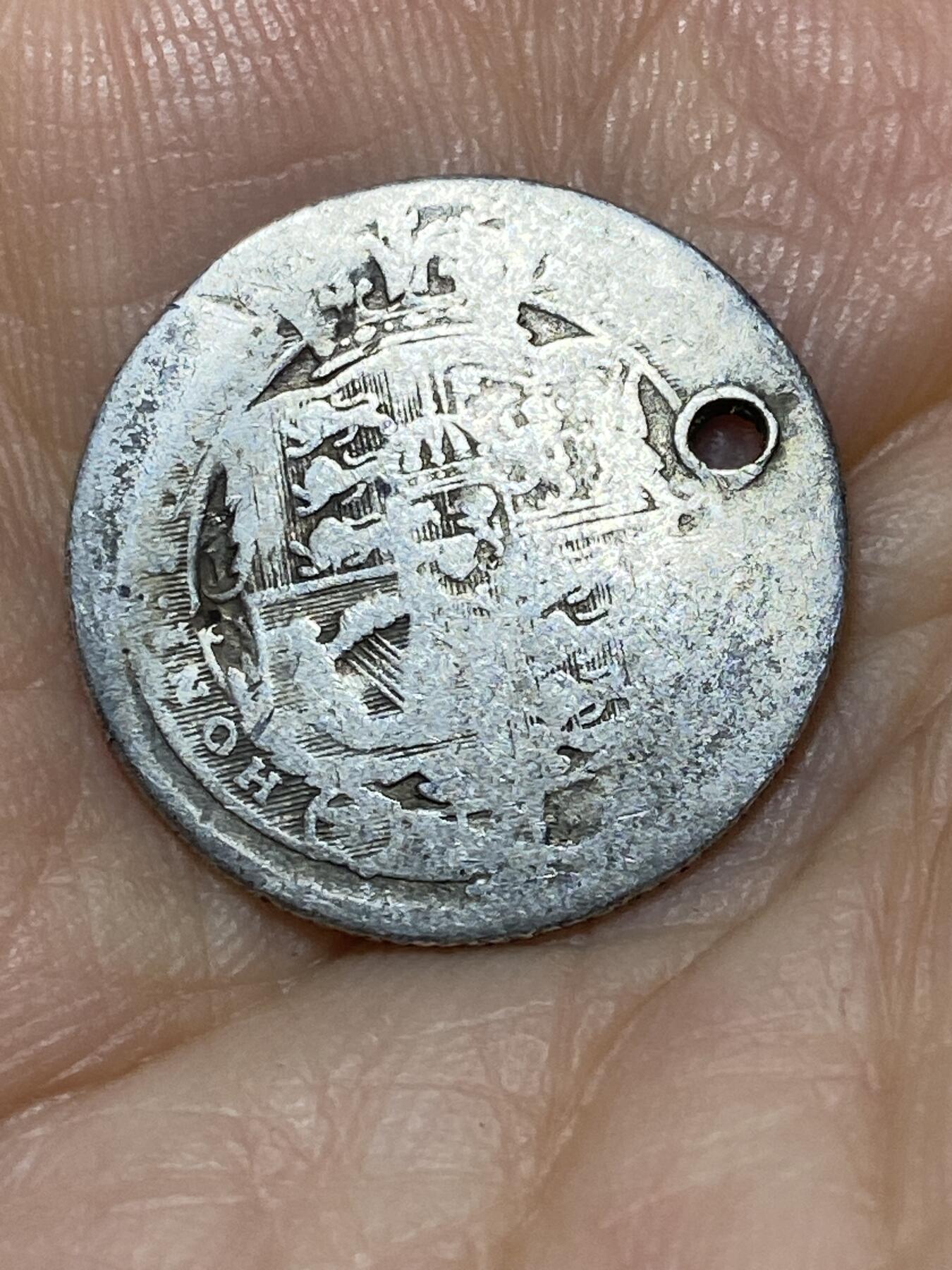 2025年第九十七场(总第一百二十三场）外国好品散币(免佣金) 打孔–英国🇬🇧1816年6便士银币(乔治三世时期，首发年，925银)