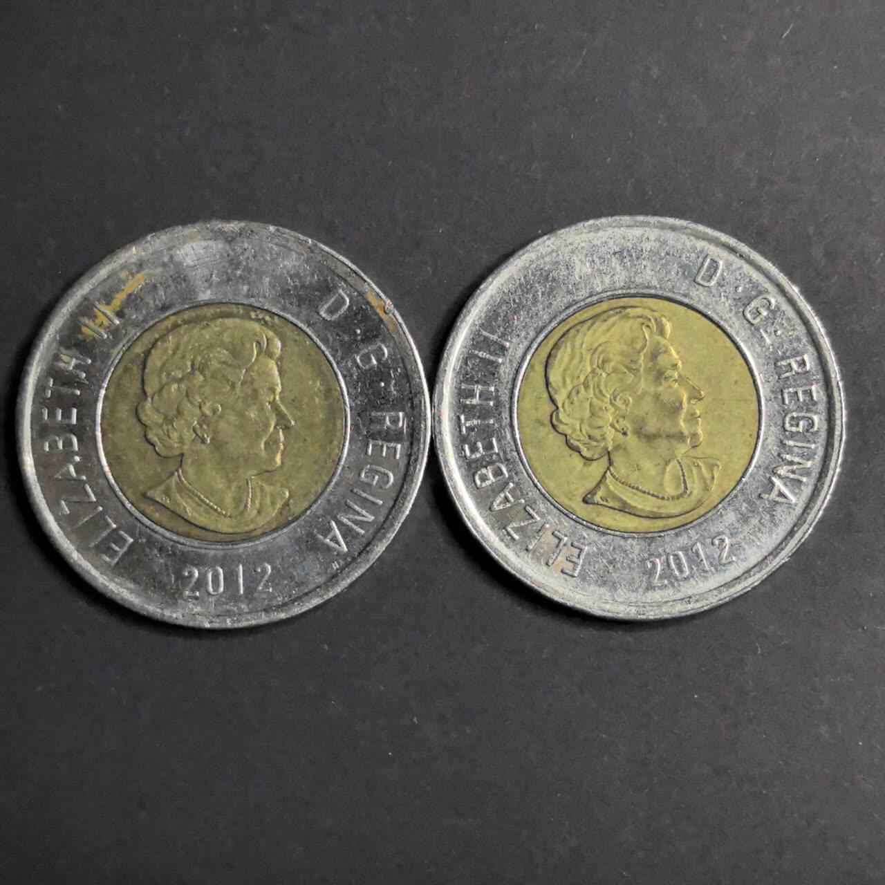 各国硬币 纸币 无佣金 加拿大2元 2个