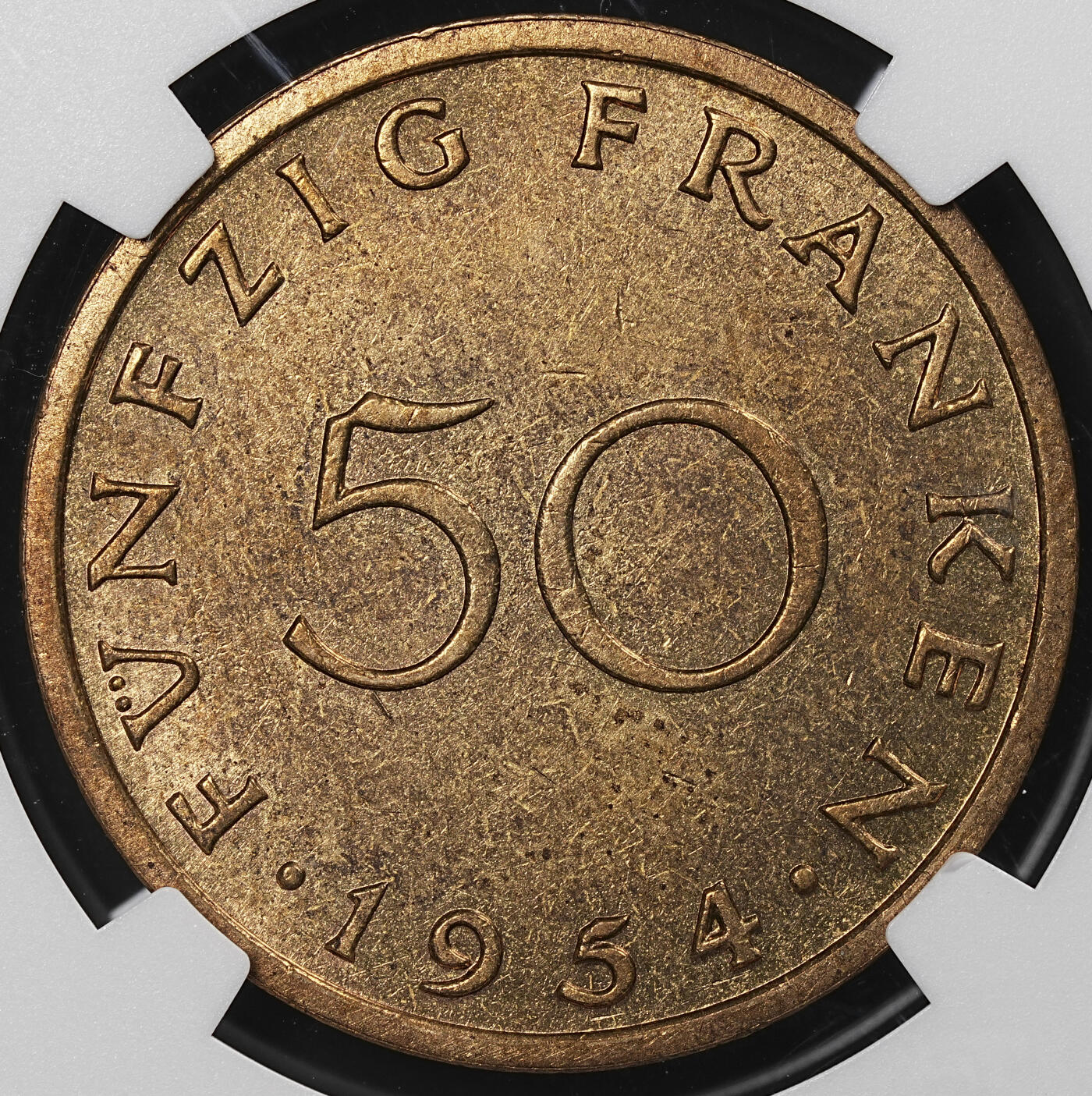 修遠堂世界钱币第八十六期 NGC MS64 1954年法占德国萨尔州50法郎