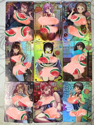花开卡拍第40期（9月28号周日截拍，品控勿拍!!!拍品不寄存，运费5元，自制卡难免瑕疵，可能存在轻微撞角爆边等出厂瑕疵，品控介意勿拍！） - 冰狗漫画封面艺术版 折光彩闪9张，四张卡面有明显出厂多条长划痕，非常明显介意勿拍