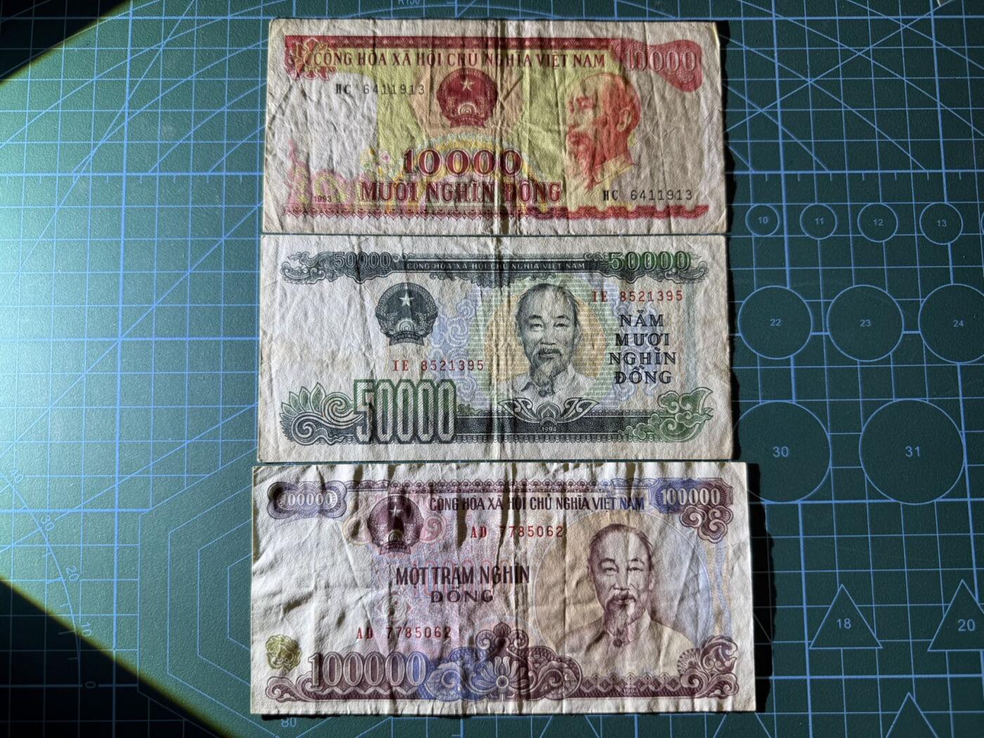 【炜奕收藏】，第四十六期 1993-1994年1万-10万越南盾，流通品相