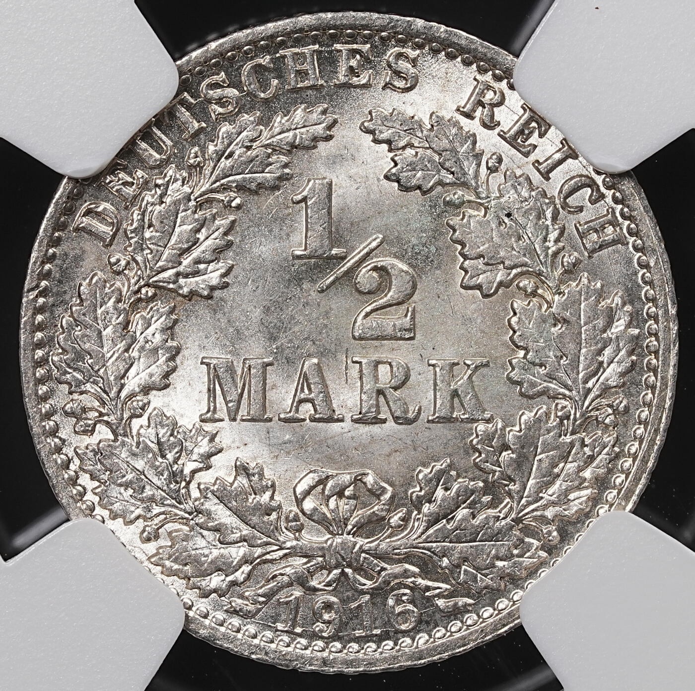 修遠堂世界钱币第八十六期 NGC MS66 1916年德国1/2马克银币 A厂铭