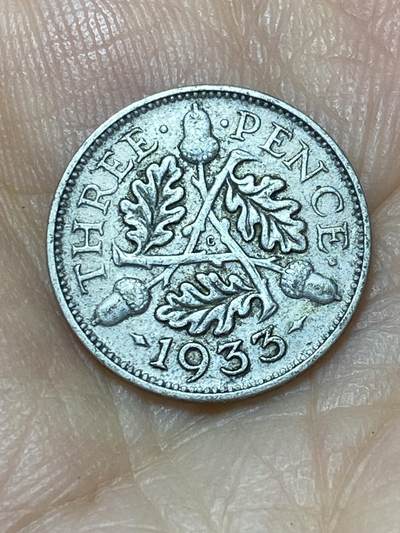 2025年第九十七场(总第一百二十三场）外国好品散币(免佣金) - 英国🇬🇧1933年3便士银币(乔治五世第三版，500银)