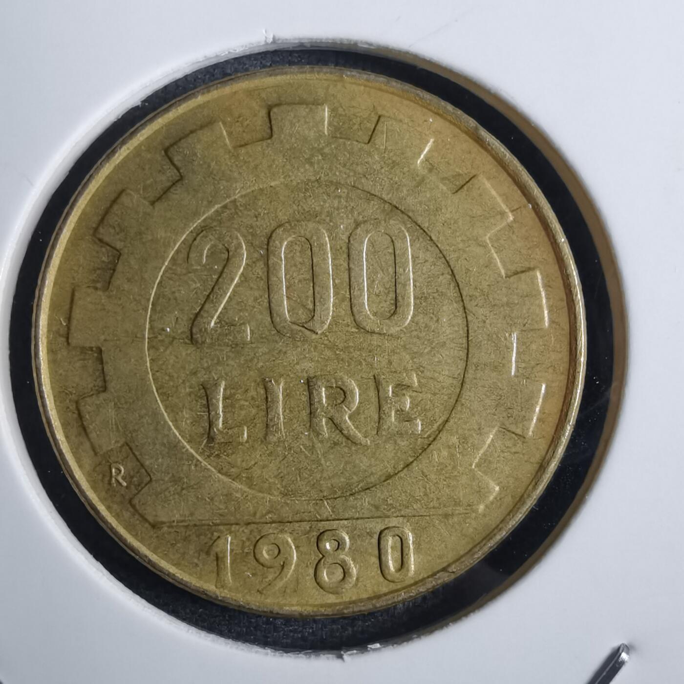 沼泽如烟--第851场 意大利1980年200里拉