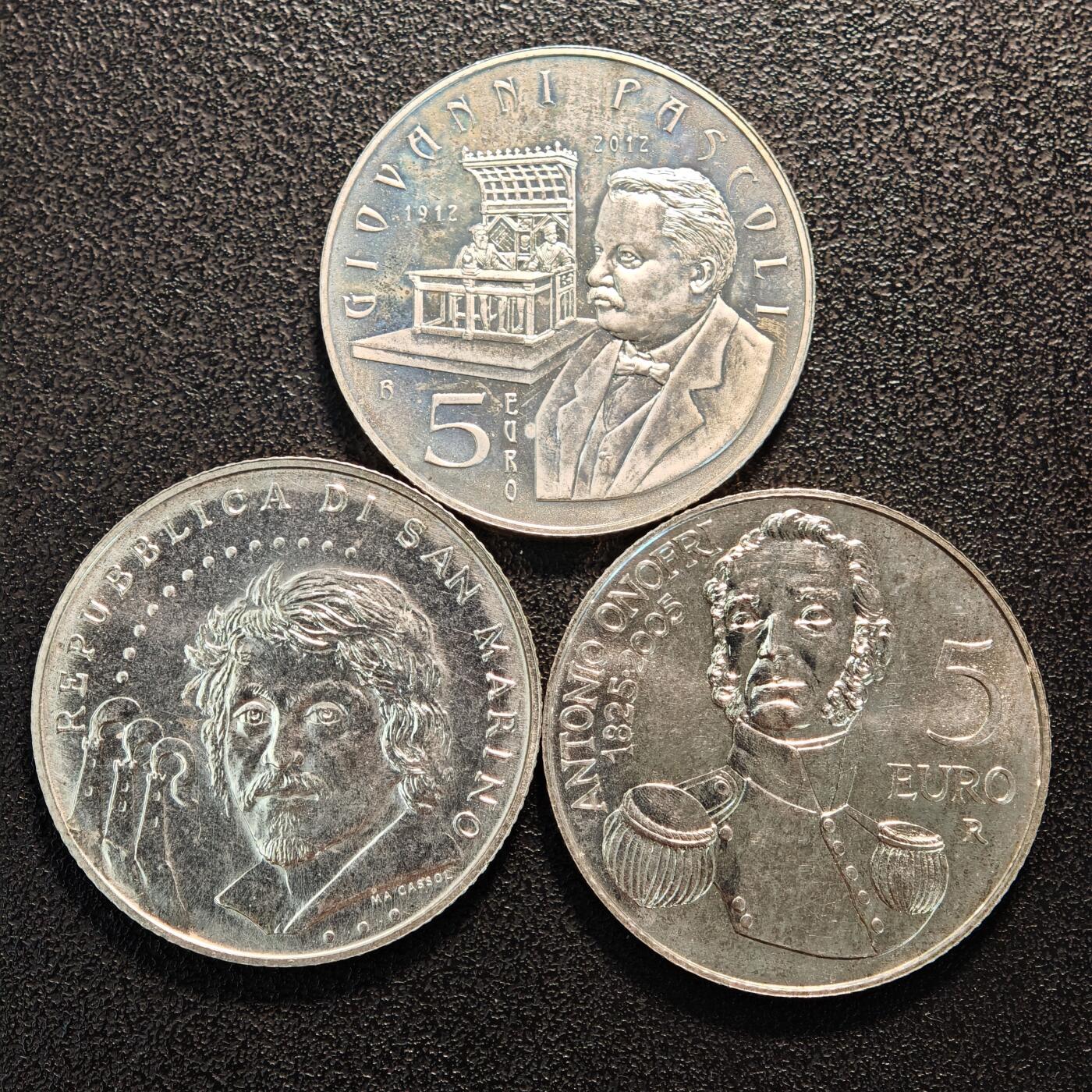 【德藏】世界币章拍卖第148期（拍品征集中~欢迎藏友联系） 3枚一组 圣马力2005年诺奥诺弗里、2010年画家卡拉瓦乔逝世400周年、2012年乔瓦尼·帕斯科利5欧元纪念银币 直径约：32mm/枚；重约：18g/枚