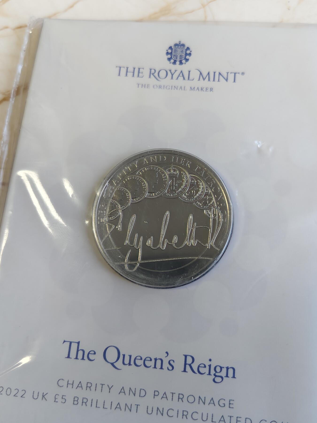 第176期拍卖【长期征集拍品】【欢度国庆中秋双节】 卡装英国2022年女王统治系列2慈善与资助纪念币