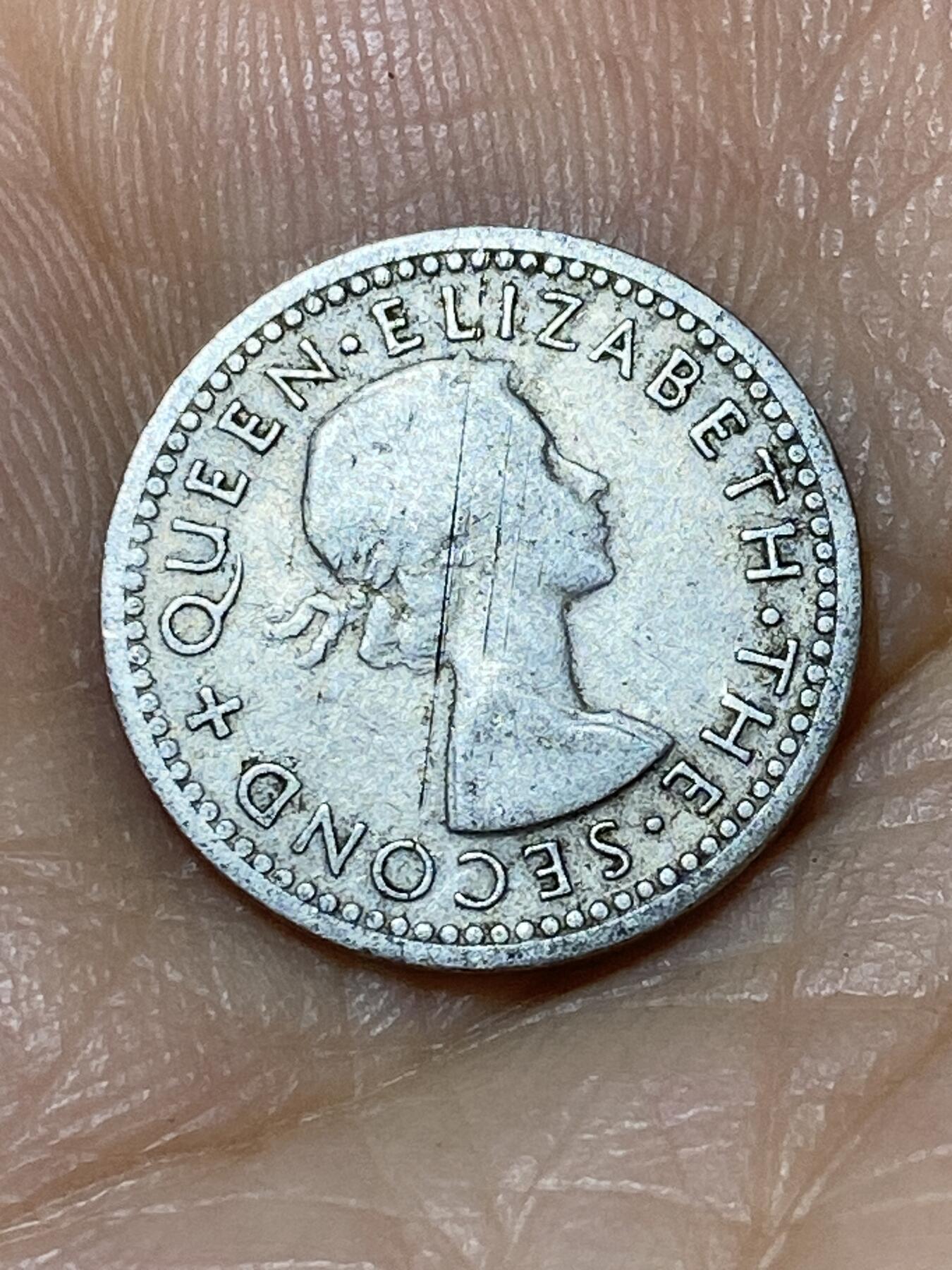 2025年第九十七场(总第一百二十三场）外国好品散币(免佣金) 英属罗德西亚与尼亚萨兰联邦1957年3便士