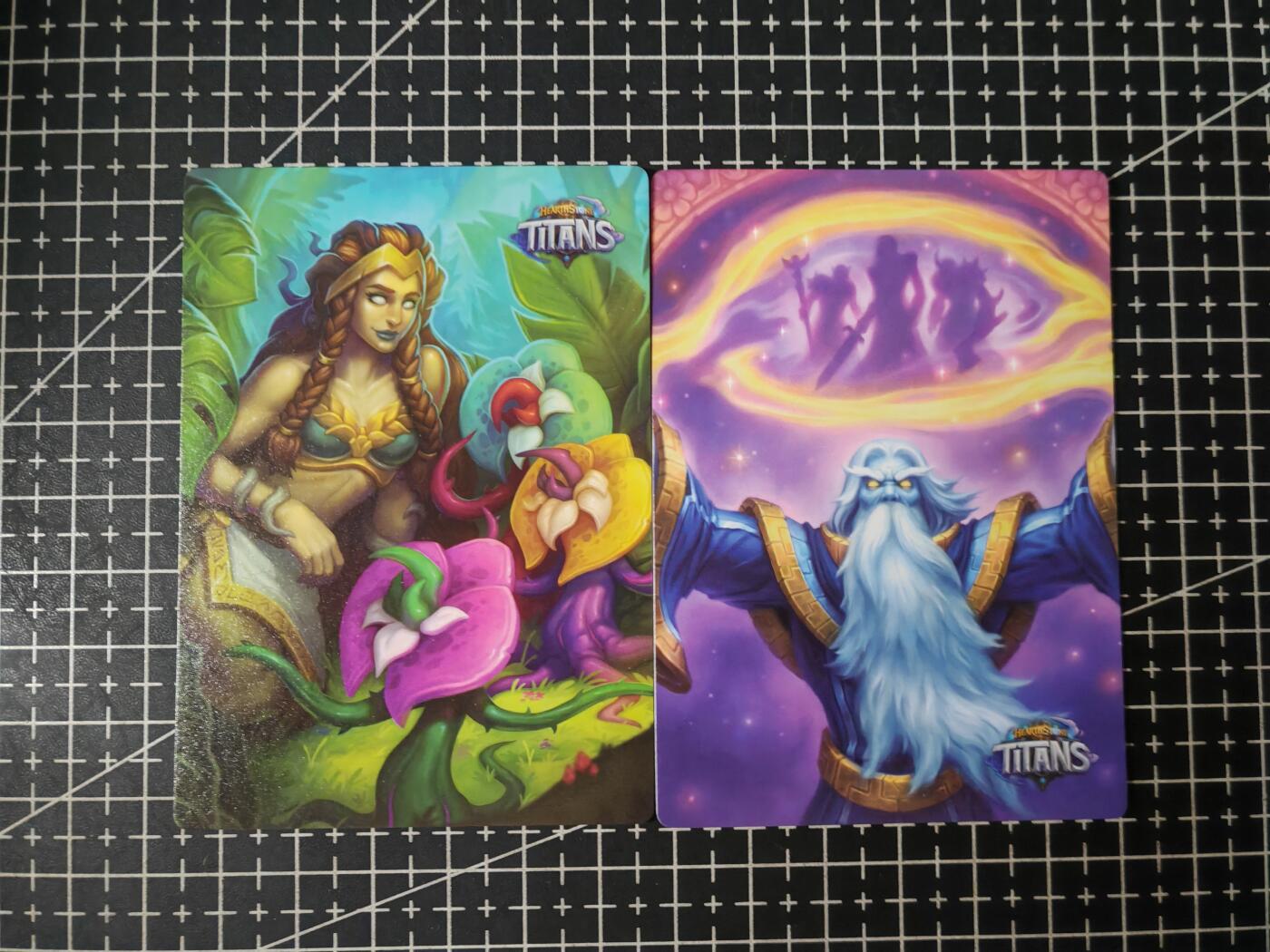 铃鹿第八期（提示一：自制卡难免瑕疵，可能存在撞角爆边等出厂瑕疵，介意慎拍；提示二：参拍请慎重，跑单押金不退的）） 炉石传说粗闪对卡1