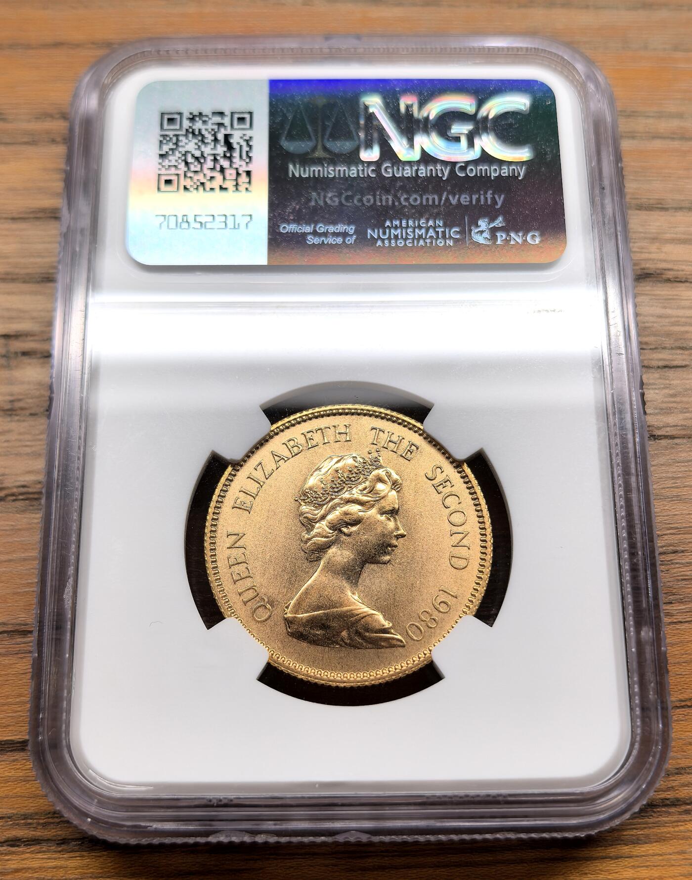 凡希社世界钱币微拍月度大拍（2025/09） 1980香港生肖猴1000元金币NGC-MS69，普制，品相完美，69有难度的一枚，15.97g，917金。