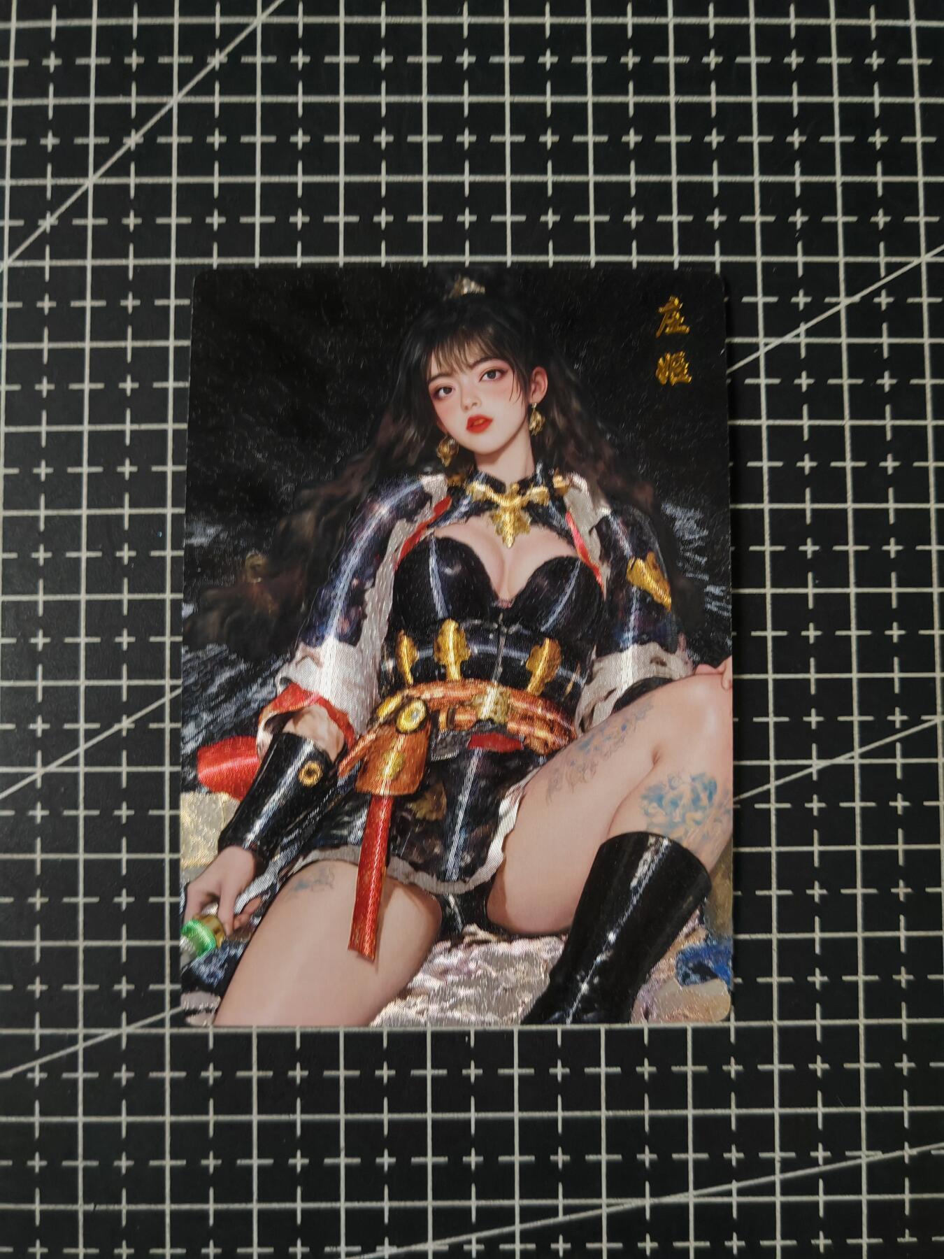 铃鹿第八期（提示一：自制卡难免瑕疵，可能存在撞角爆边等出厂瑕疵，介意慎拍；提示二：参拍请慎重，跑单押金不退的）） 庄姬粗闪单卡