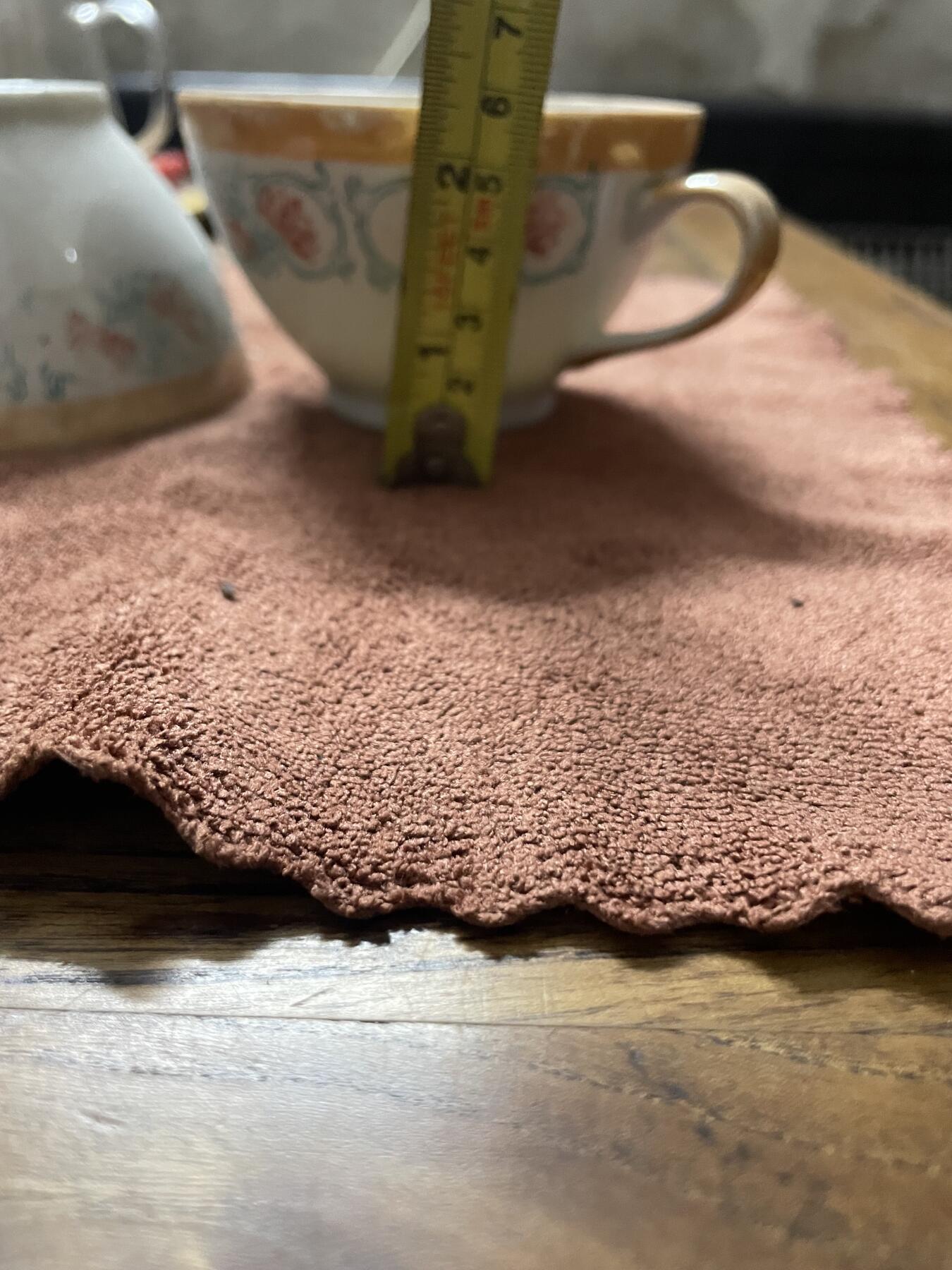 一对民国茶杯