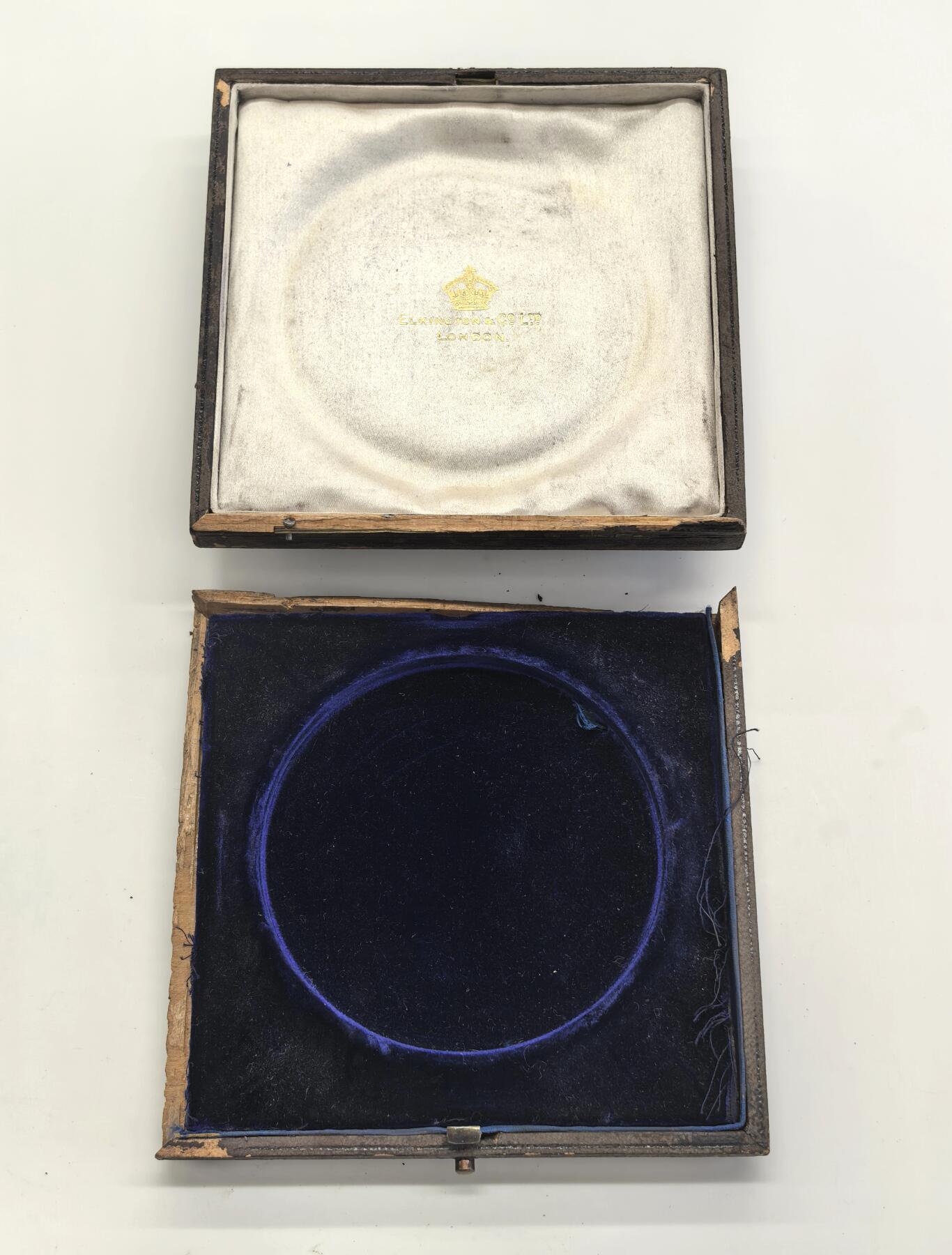 博洋堂“良辰美钰”中秋国庆双节精品专场暨第141期（全场包邮） NGC MS63BN 英国1887年维多利亚女王登基50周年Queen Victoria's Jubilee纪念大铜章，伦敦金融城系列第22号作品，奥地利章牌艺术大师安东·沙夫（A. Scharff，1845-1903）名誉品。直径：80mm，铸量：450枚，带原盒。