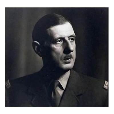 【旋风钱币】10月4日19:00准时开拍 精美欧洲币章 第三帝国货币等 全场包邮！ 法国总统戴高乐+‌爱丽舍宫 高浮雕精制大铜章 40MM