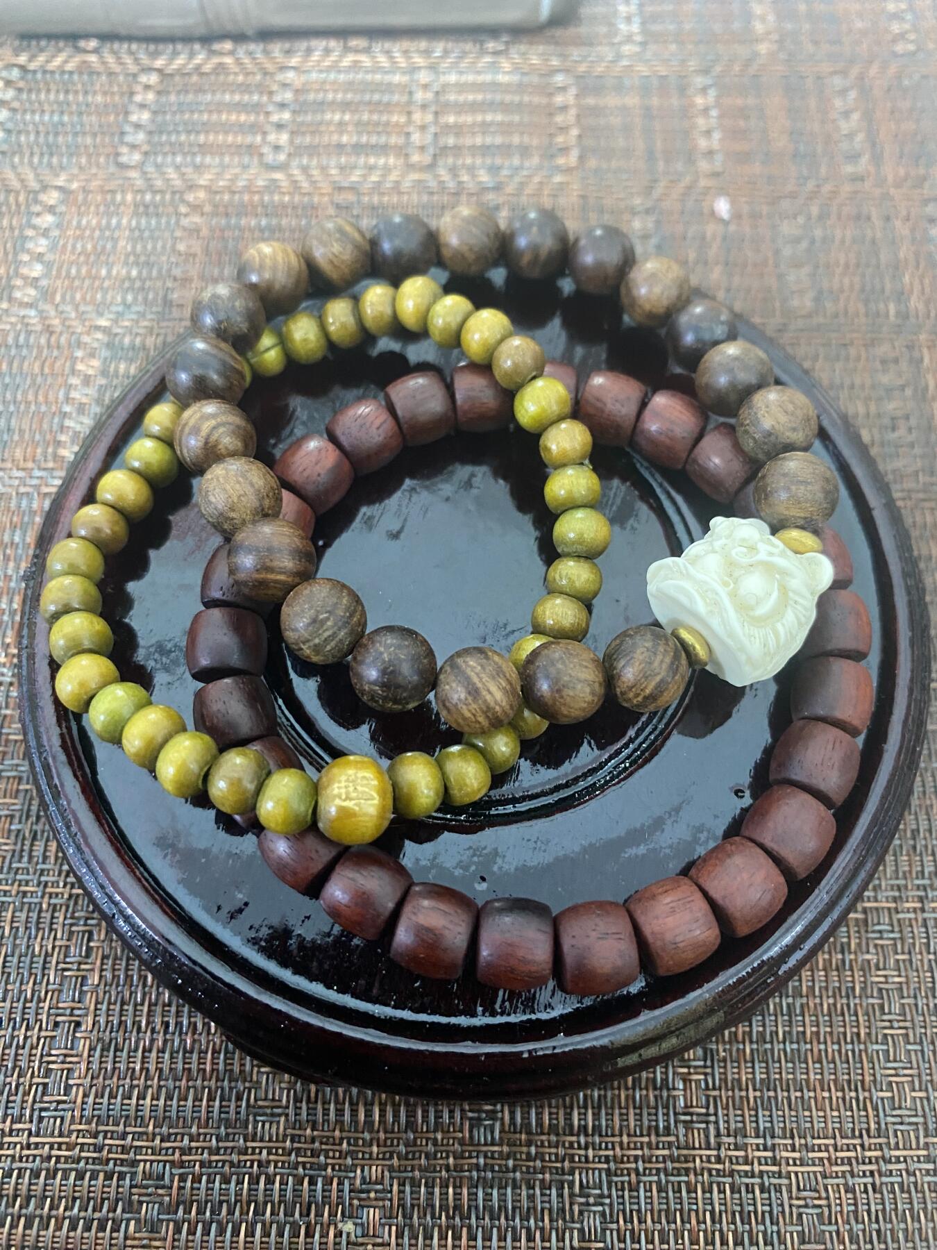 江南站10场杂项 手串三个