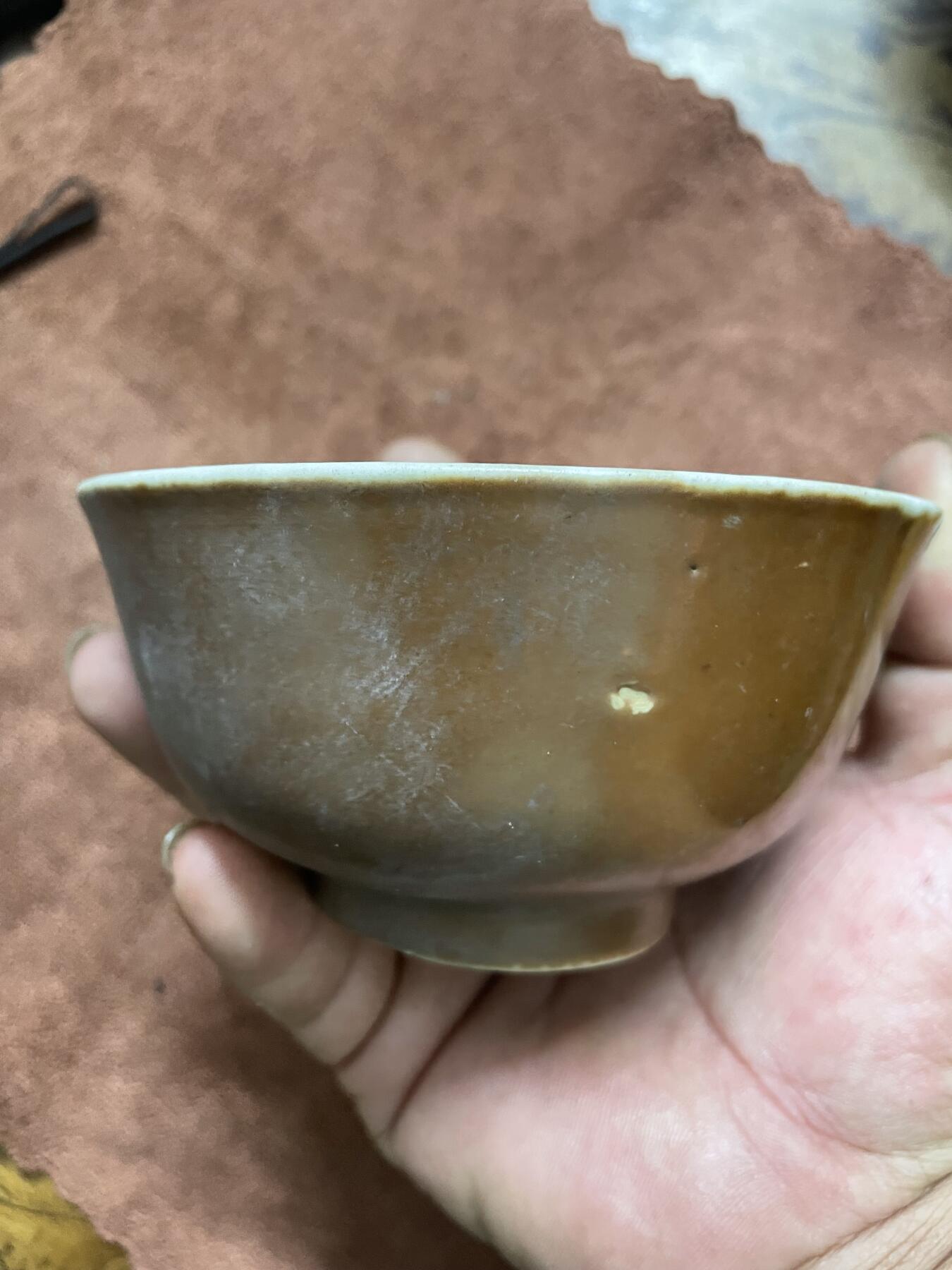 清代老碗，碗有冲线有小磕碰，见图，