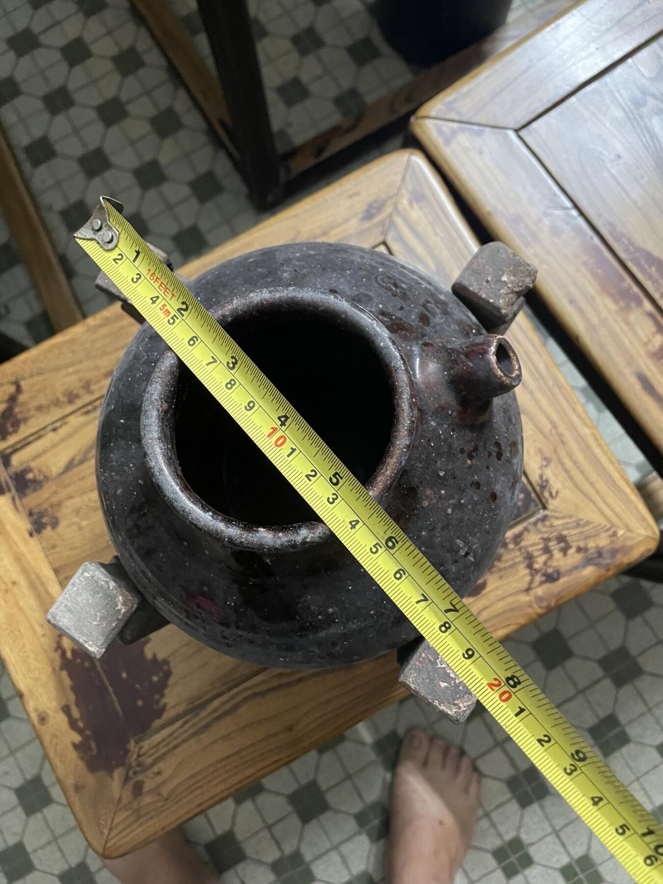 黑油茶壶