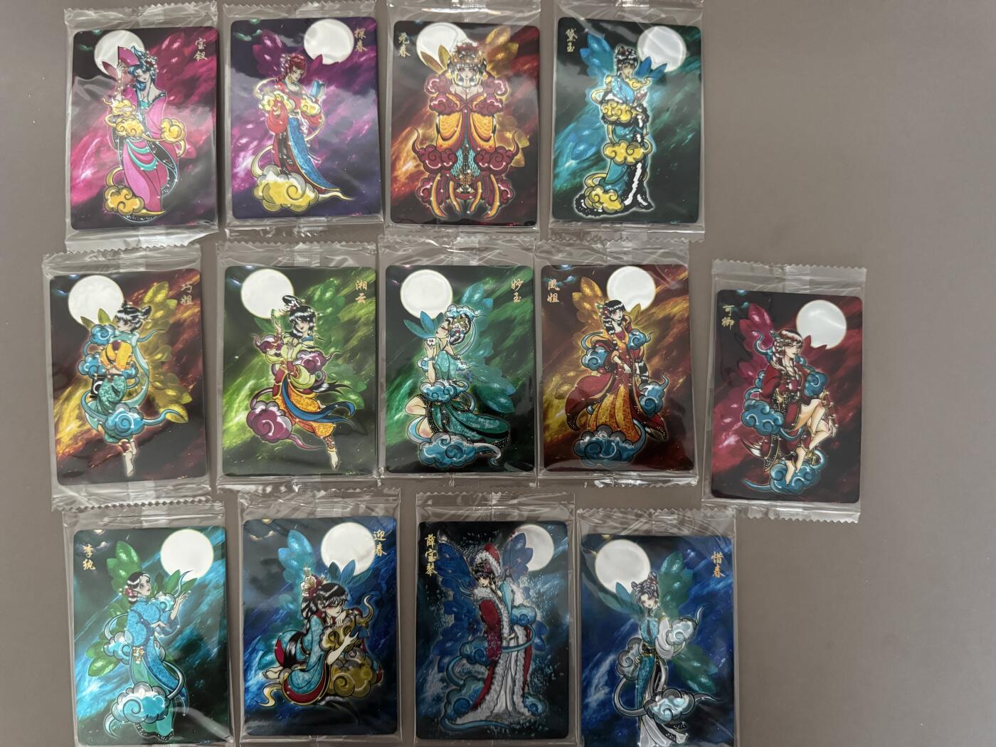 亡灵潮玩 蛇年第七场  10月8日20点截拍 【裸卡】可可瑞听 汪胤 胧月十三钗 光刻一套