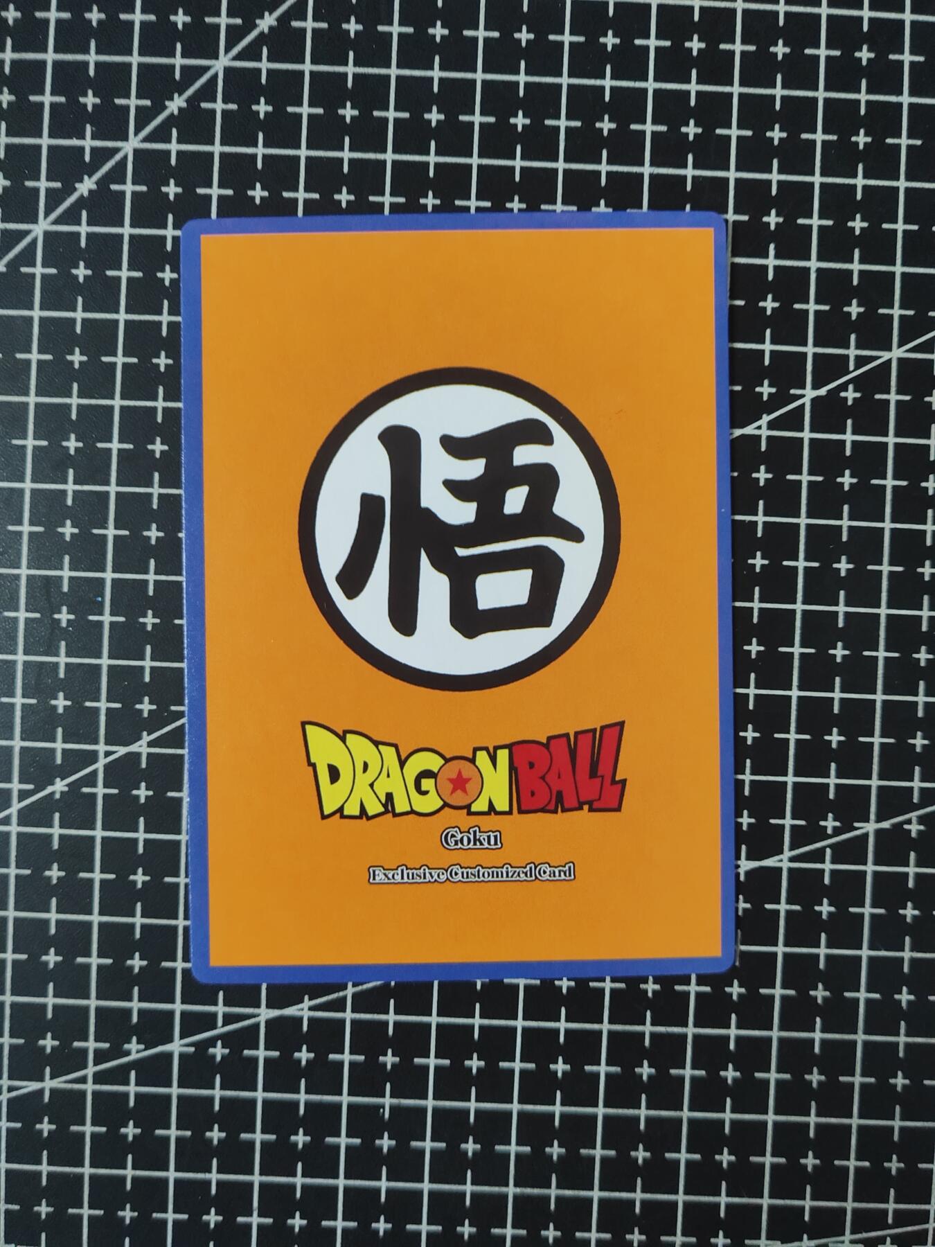 铃鹿第八期（提示一：自制卡难免瑕疵，可能存在撞角爆边等出厂瑕疵，介意慎拍；提示二：参拍请慎重，跑单押金不退的）） 奇点龙珠粗闪单卡