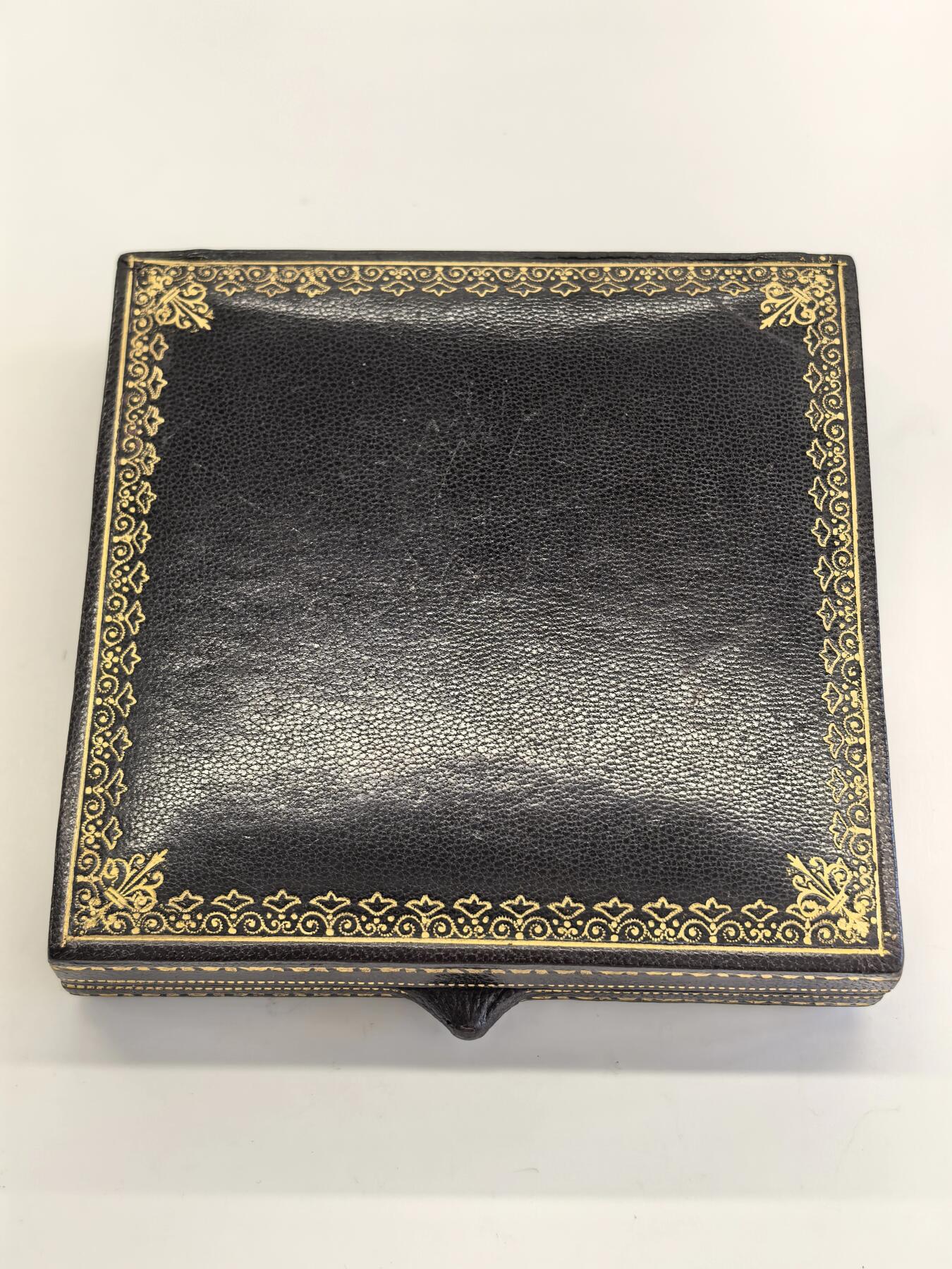 博洋堂“良辰美钰”中秋国庆双节精品专场暨第141期（全场包邮） NGC MS64 法国1900年法兰西银行百年银章，O.Roty作品，戎装玛丽安娜，直径68mm，边铭丰饶角，带原盒，保存完好