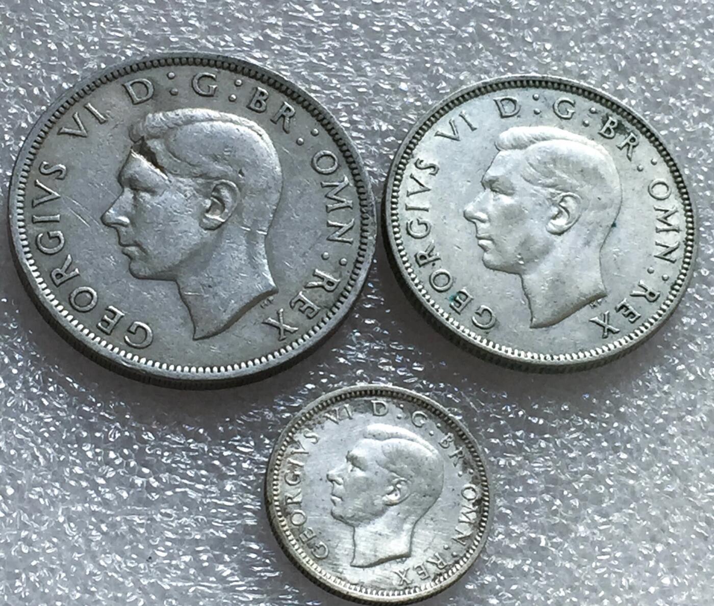 【银质纪念币、国外银币等珍品】限时专场 英国1940-47年乔治六世6便士，2先令，半克朗银币3枚