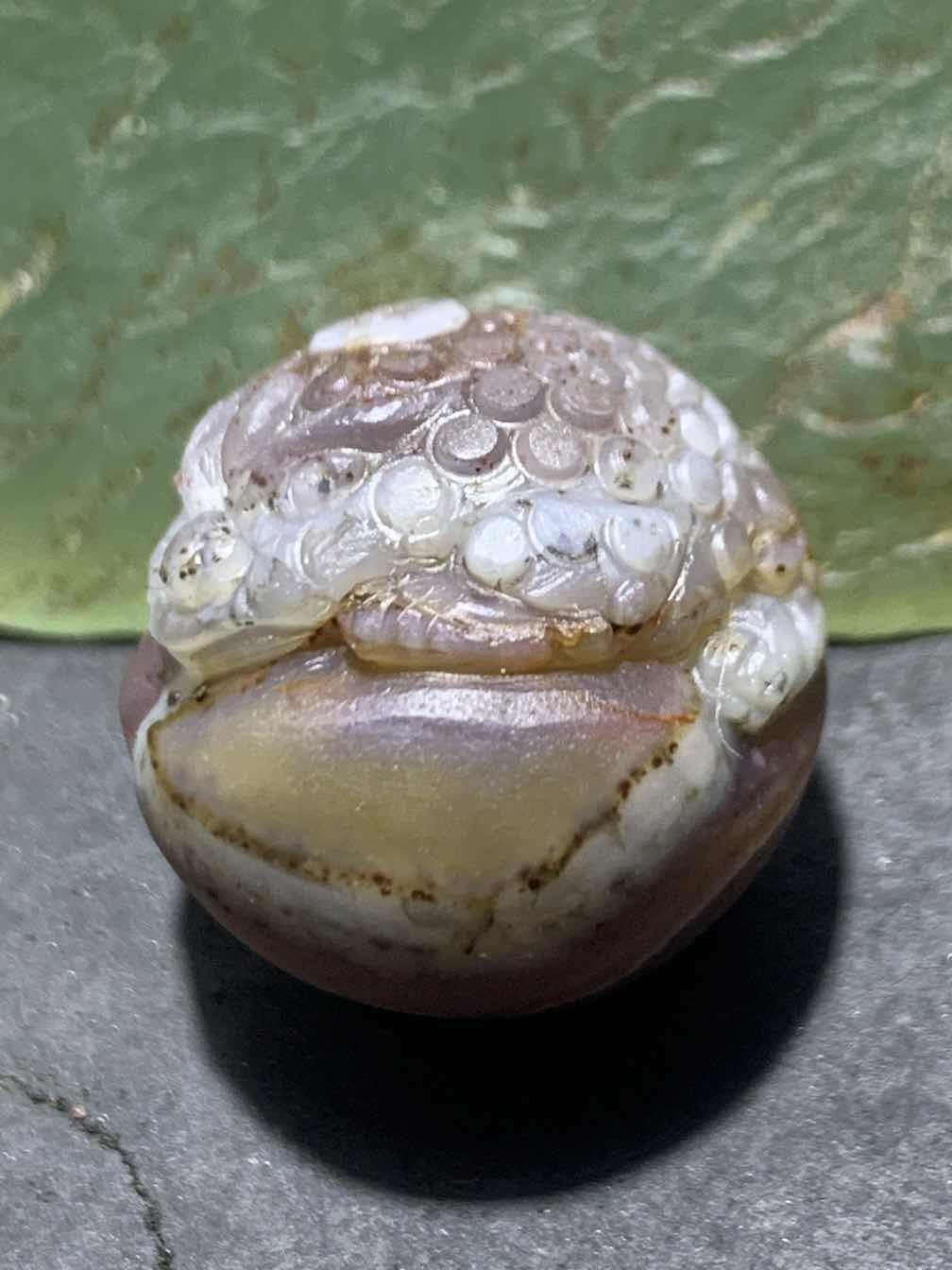 精美冰飘冻料高玉化战国红玛瑙随形大圆珠一颗！