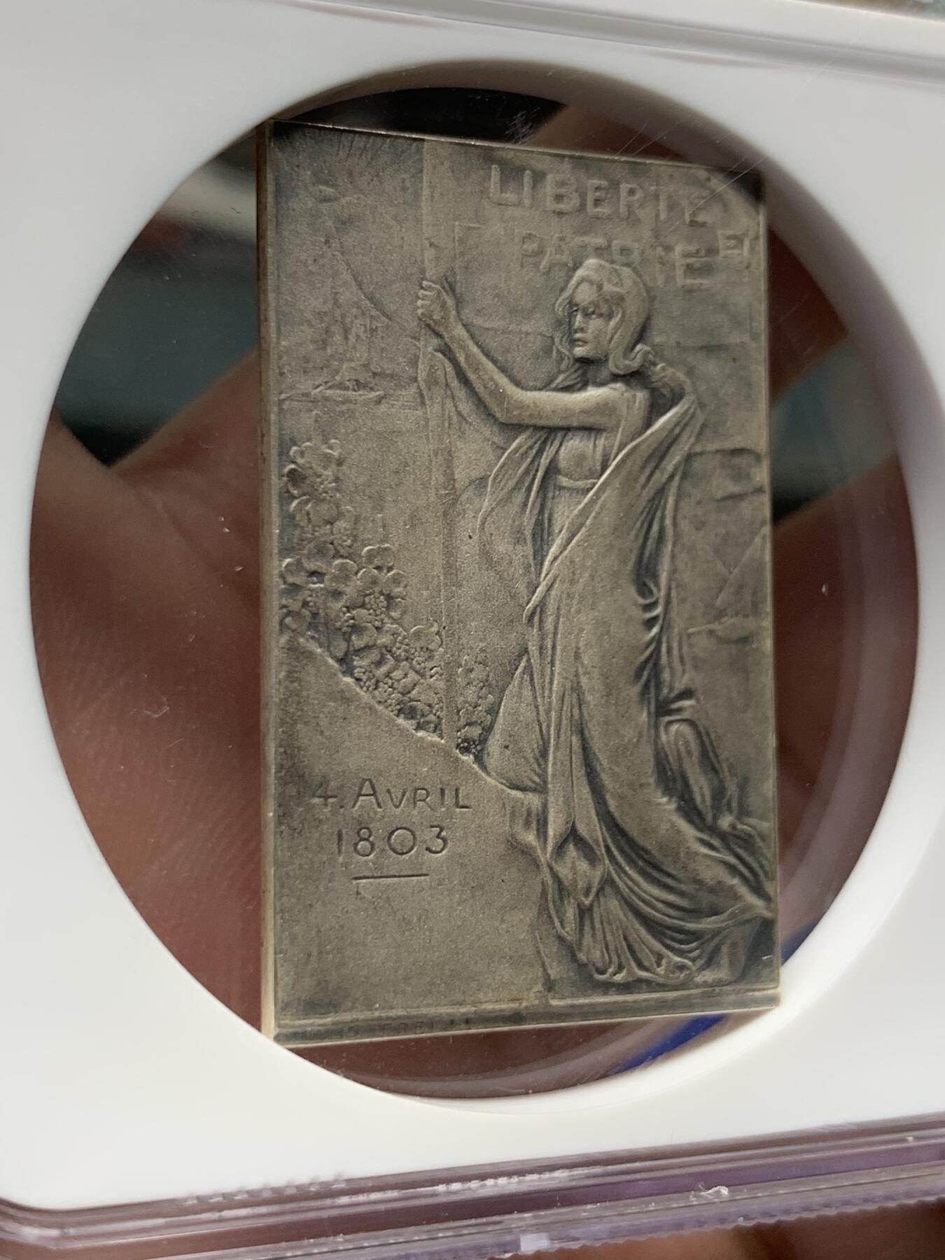 《竞宝斋》第423场 周日，周一，周二  3场连拍 （全场包邮） NGC MS65 1903年瑞士联邦成立百年矩形纪念银章