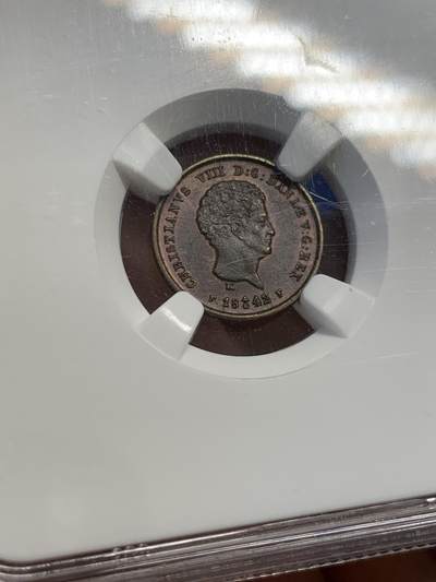 《竞宝斋》第423场 周日，周一，周二  3场连拍 （全场包邮） NGC MS64BN 丹麦1842年1/5斯克林铜币 高分少见小辅币保存不易