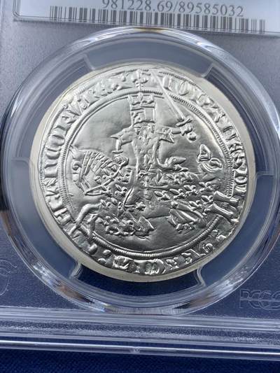 《竞宝斋》第423场 周日，周一，周二  3场连拍 （全场包邮） 冠军分 PCGS PR69DCAM 法国2000年10法郎银币，发行量仅1662枚，克劳斯目录未记录出谱品种，正面采用特殊工艺有别于普通精制工艺，图案为在1360年，为了筹集资金以赎回被英军俘虏的国王法约翰二世(Jeanllle Bon)，国首次发行的法郎--骑马法郎(franc à cheval)PCGS唯一评级记录。