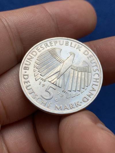 《竞宝斋》第423场 周日，周一，周二  3场连拍 （全场包邮） 联邦德国1973年5马克银币 法兰克福议会125周年 原光UNC品相