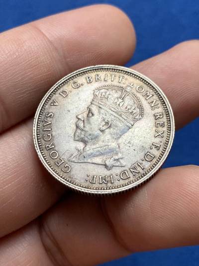 《竞宝斋》第423场 周日，周一，周二  3场连拍 （全场包邮） 澳大利亚1927年堪培拉国会大厦纪念弗洛林银币