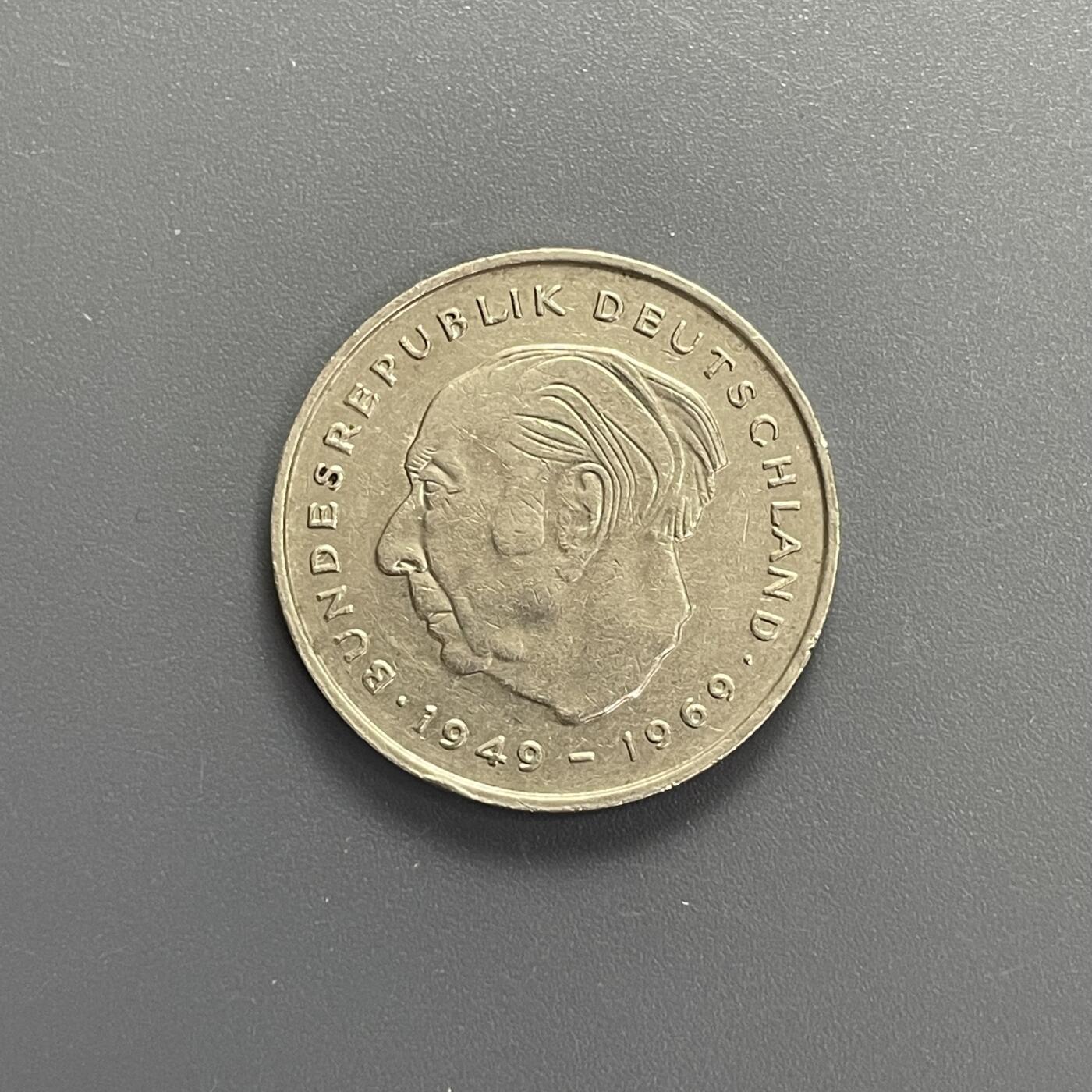 回流钱币1001-1  联邦德国（西德）1976年2马克 