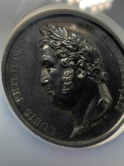 《竞宝斋》第423场 周日，周一，周二  3场连拍 （全场包邮） NGC UNCD 1844年法国七月王朝议会纪念银章 53mm 加大加厚盒