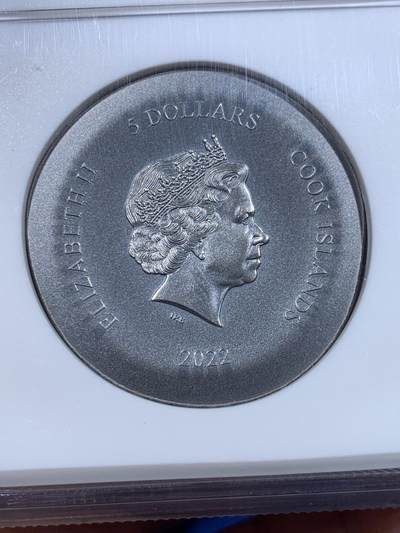 《竞宝斋》第423场 周日，周一，周二  3场连拍 （全场包邮） NGC MS70ANTIQUED 库克2022年发行古希腊货币3（超高浮雕飞马设计）仿古银币（CIT重现千年历史货币复刻：1盎司克重，999纯银，33MM，限量999枚，盒证齐全）加厚盒