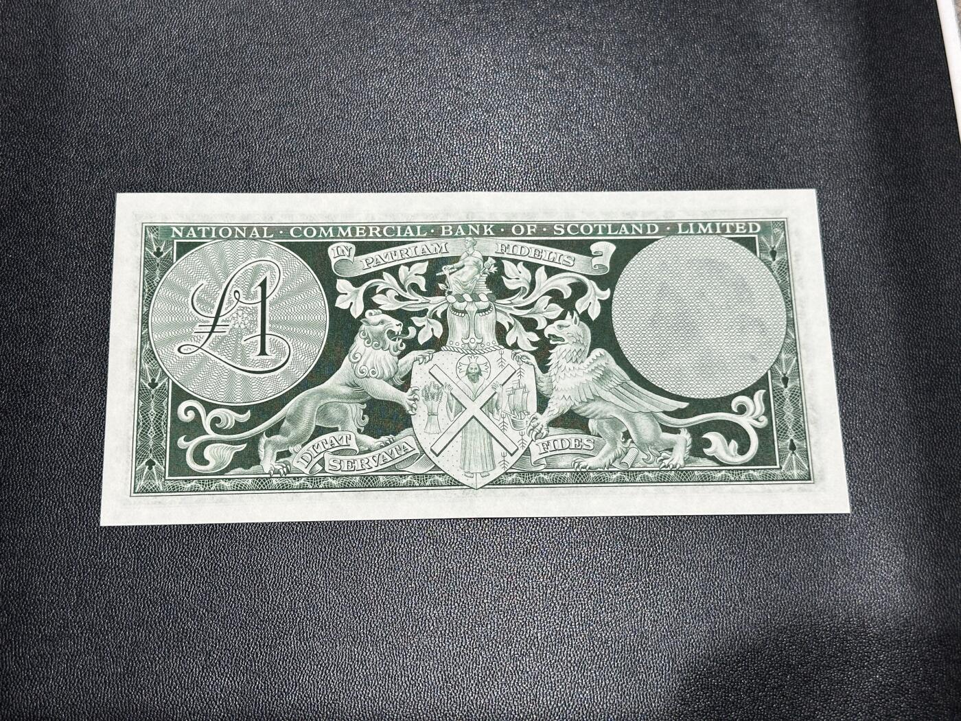 《外钞收藏家》第五百七十一期（国庆场第二场）（本平台长期征集拍品、欢迎藏友们联系合作） 1964年苏格兰国家商业银行1镑 AU品相