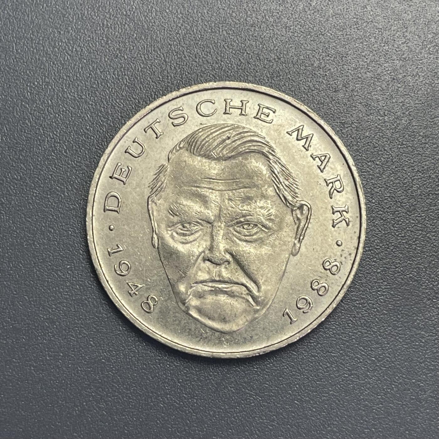 回流钱币1001-1  联邦德国（西德）1990年2马克 