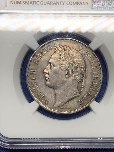 《竞宝斋》第423场 周日，周一，周二  3场连拍 （全场包邮） NGC UNC 德国1841年 符腾堡登基纪念1盾银币 原味包浆 品相状态很舒服