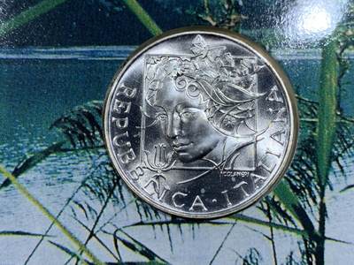 《竞宝斋》第423场 周日，周一，周二  3场连拍 （全场包邮） 意大利1992年花神500里拉 原册