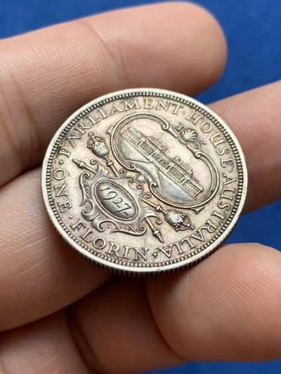 《竞宝斋》第423场 周日，周一，周二  3场连拍 （全场包邮） 澳大利亚1927年堪培拉国会大厦纪念弗洛林银币