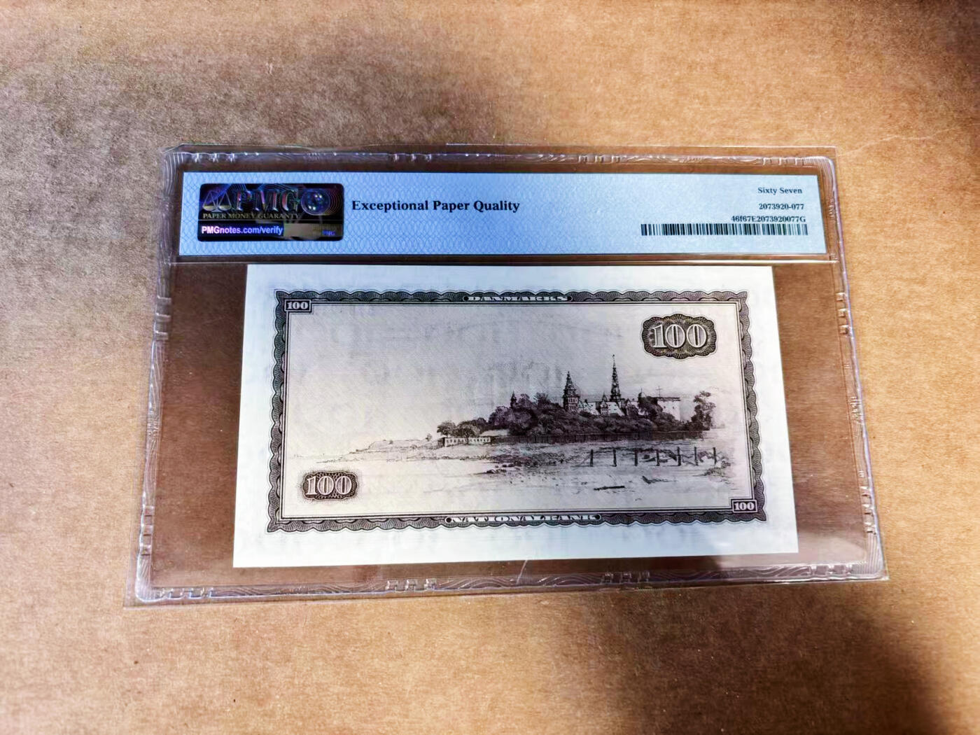 【Blue Auction】世界纸币精拍第732期——祝各位藏友国庆中秋假期快乐！ 丹麦 1970年100克朗 背面风景唯美 PMG67EPQ 