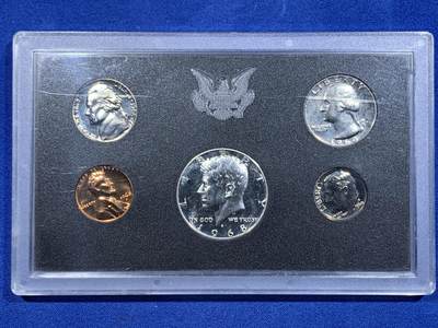 《竞宝斋》第423场 周日，周一，周二  3场连拍 （全场包邮） 美国1968年5枚装精制套币 含50美分银币