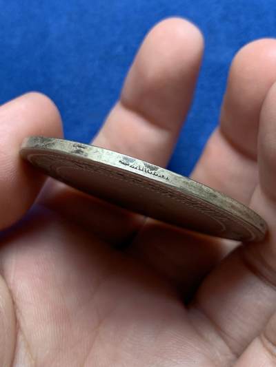 《竞宝斋》第423场 周日，周一，周二  3场连拍 （全场包邮） 法国三天使园艺银章 丰饶角2银标 带盒 60.6克 50.2mm