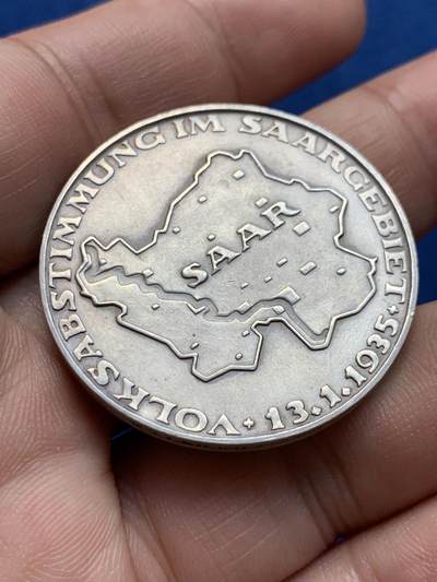 《竞宝斋》第423场 周日，周一，周二  3场连拍 （全场包邮） 德国1935年萨尔区公投回归纪念银章 21.8克 36mm