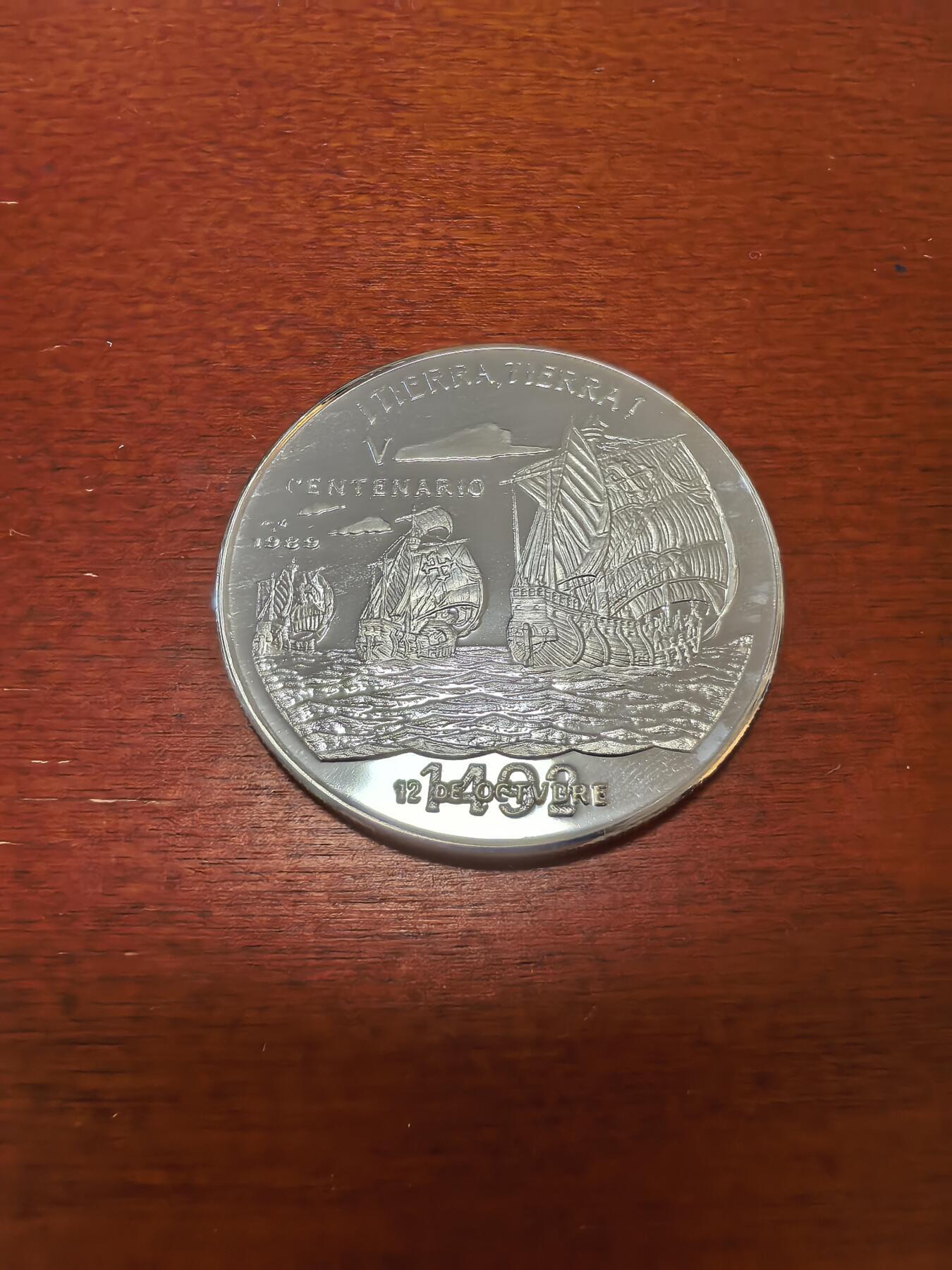长老汇蛇年精选第五十四场拍卖  1989古巴发现美洲10比索精制银币，20克999银，8855枚