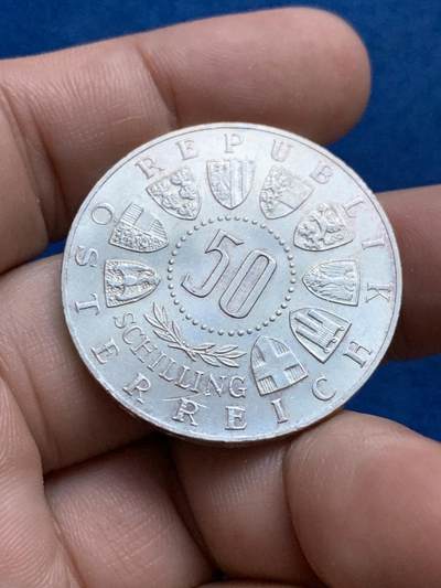 《竞宝斋》第423场 周日，周一，周二  3场连拍 （全场包邮） 奥地利1964年50先令纪念银币，64年茵斯布鲁克冬奥会滑雪。