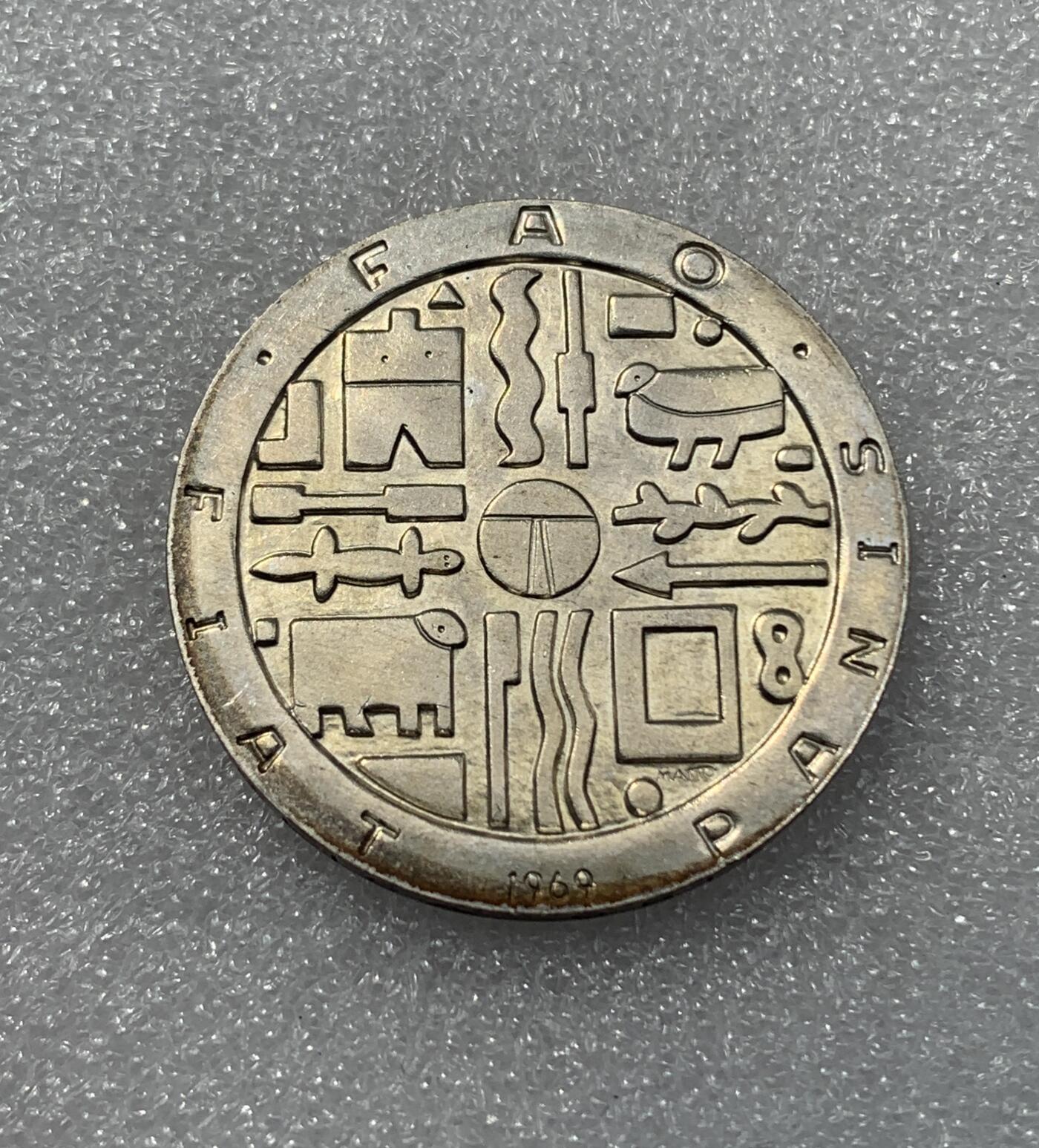 世界钱币专场拍卖 原光品1969年乌拉圭1000比索银币 25克 90%银