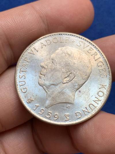 《竞宝斋》第423场 周日，周一，周二  3场连拍 （全场包邮） 瑞典1959年宪法150周年纪念5克朗大银币 未流通品