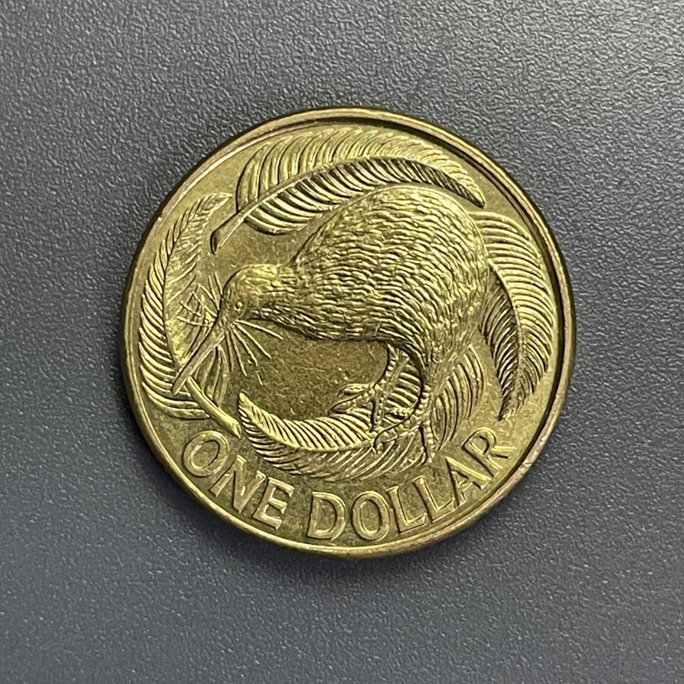 回流钱币1001-1 全新新西兰1991年1元 几维鸟